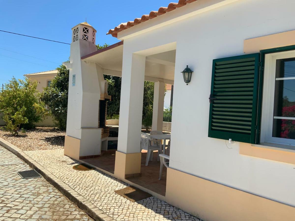 Guest House Alfarrobeiras Albufeira Extérieur photo