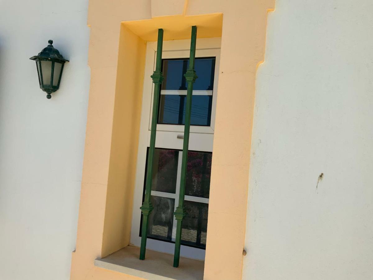Guest House Alfarrobeiras Albufeira Extérieur photo