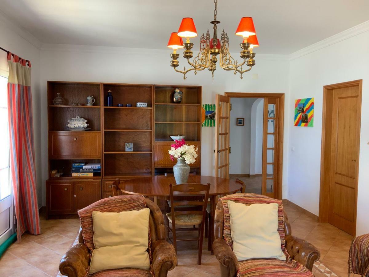 Guest House Alfarrobeiras Albufeira Extérieur photo
