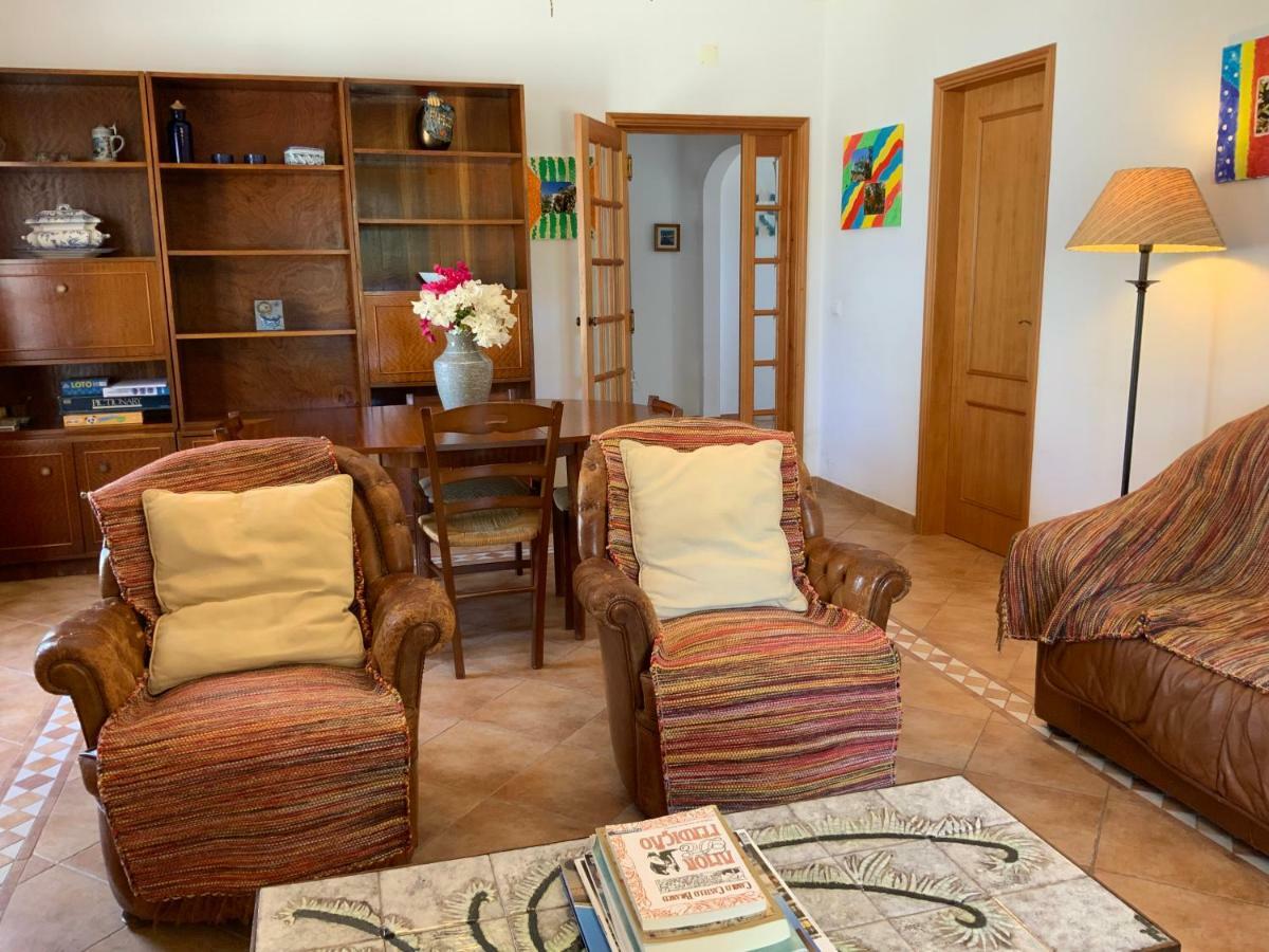 Guest House Alfarrobeiras Albufeira Extérieur photo